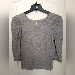 Free People women's 3/4 sleeve top